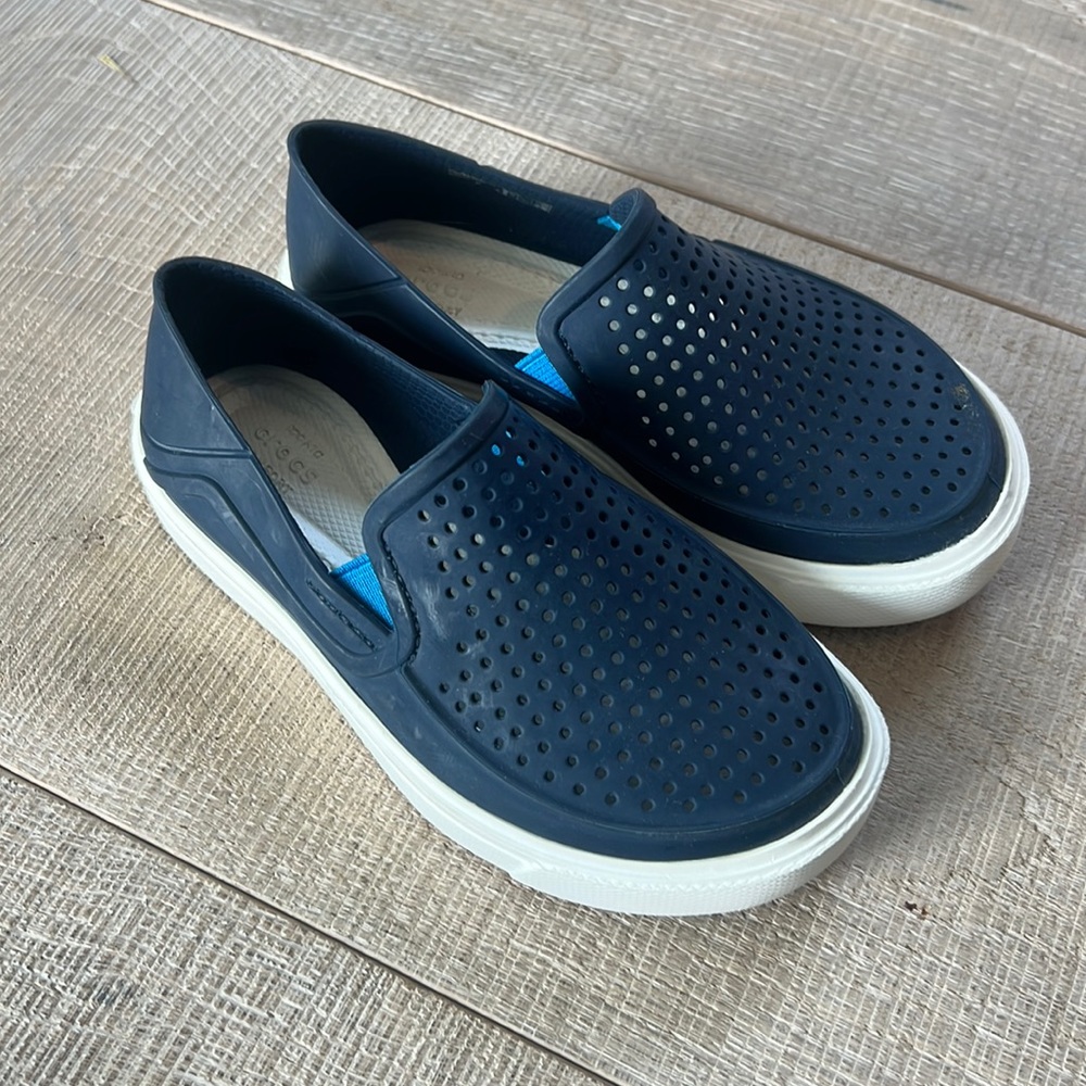 Navy Blue Croc Slip On Shoes Size 10